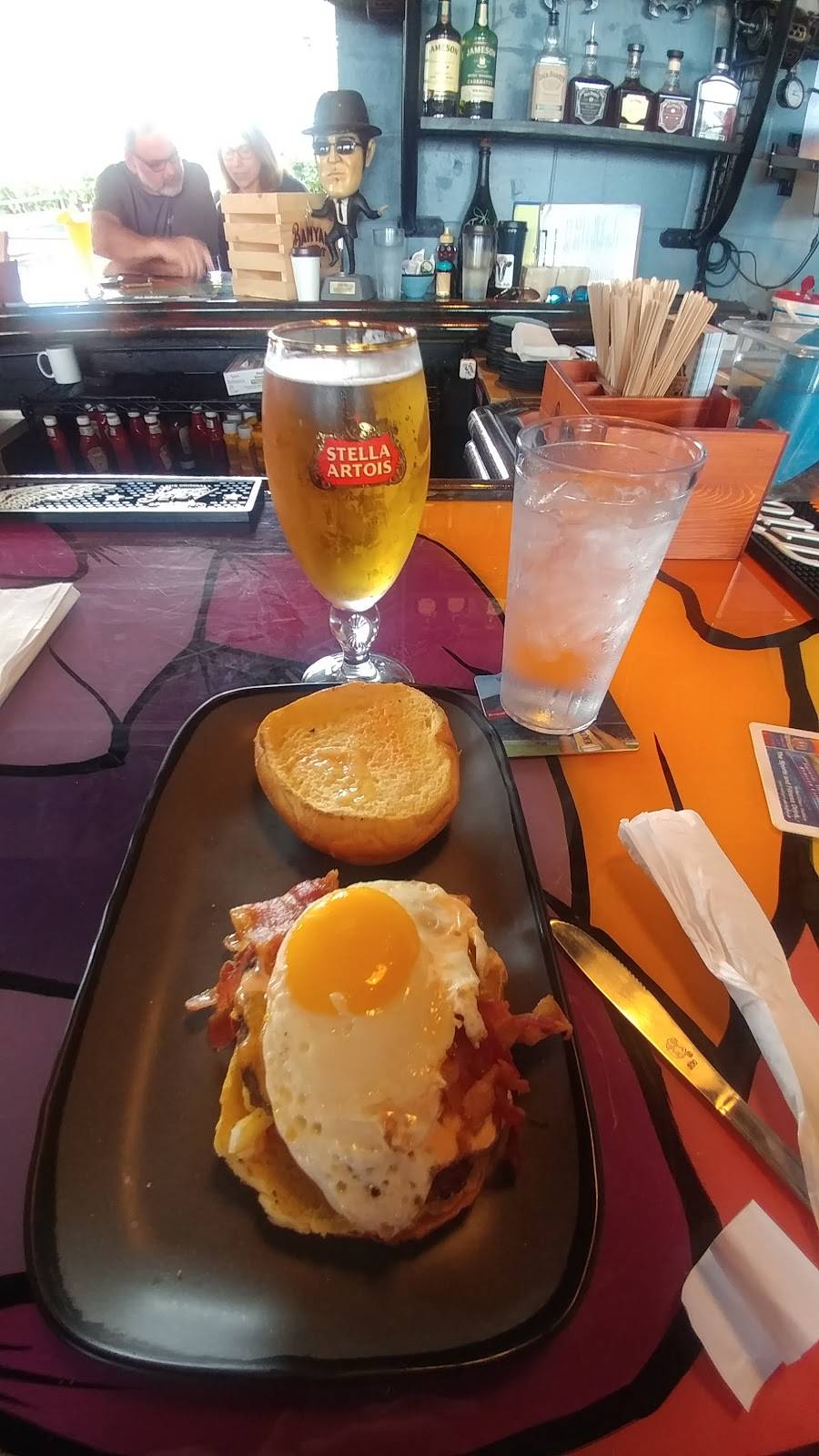 4th Street Fillin Station | restaurant | 382 N Orlando Ave, Cocoa Beach, FL 32931, USA | 3216132462 OR +1 321-613-2462