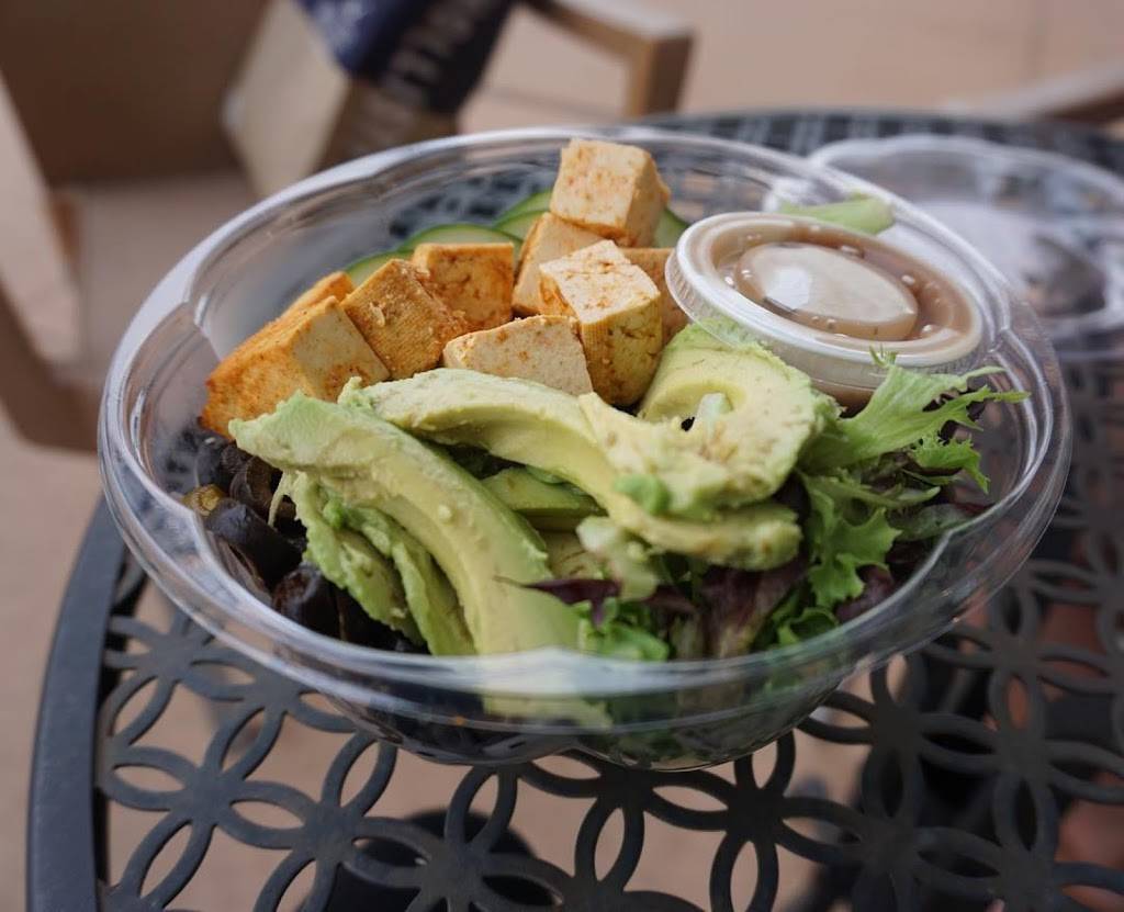 Fresh Healthy Café | meal takeaway | 28139 Paseo Drive #170, Wesley Chapel, FL 33543, USA | 8139733578 OR +1 813-973-3578