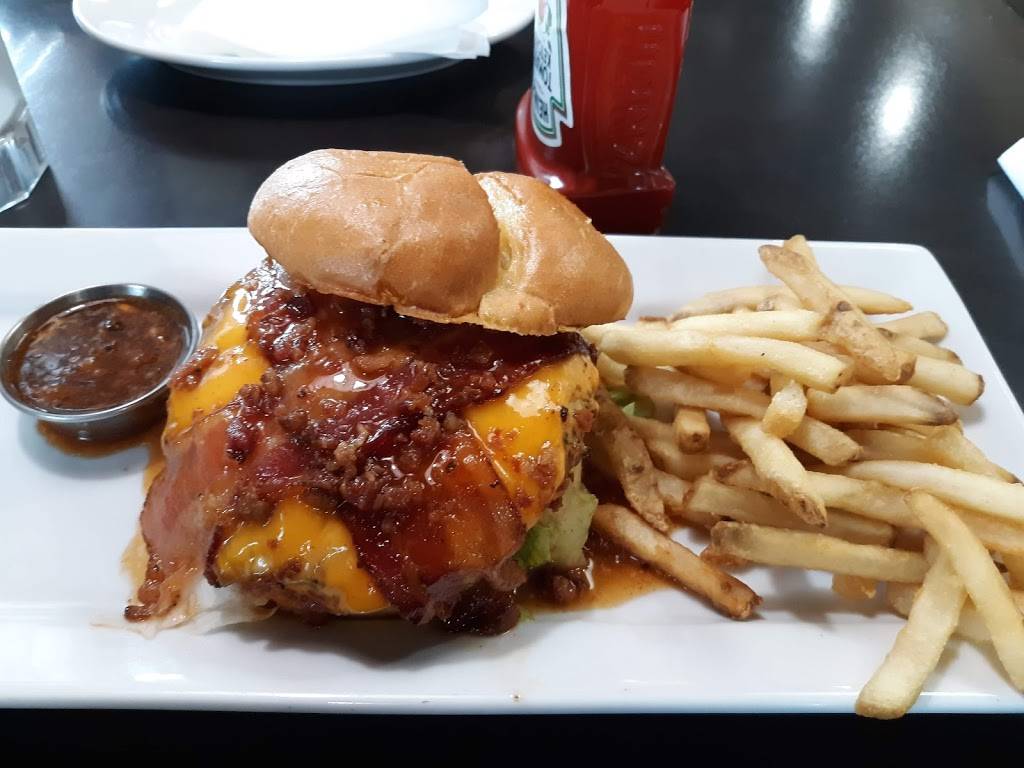 Ruby Tuesday | restaurant | DEERWOOD PLAZA, 12075 SW 152nd St, Miami, FL 33177, USA | 3052386036 OR +1 305-238-6036