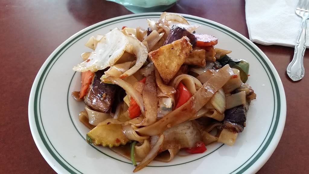 Khow Thai Cafe | restaurant | 1600 Broadway, Boulder, CO 80302, USA | 3034470273 OR +1 303-447-0273