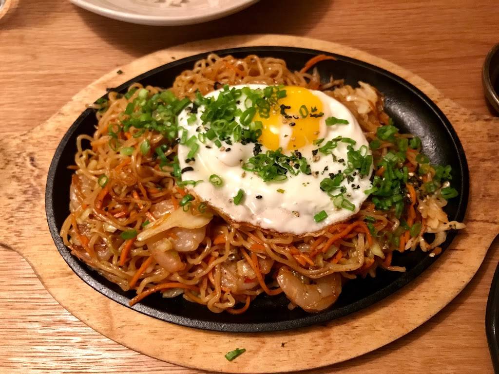 Ozumo Santana Row | restaurant | 355 Santana Row, San Jose, CA 95128, USA | 4088863090 OR +1 408-886-3090