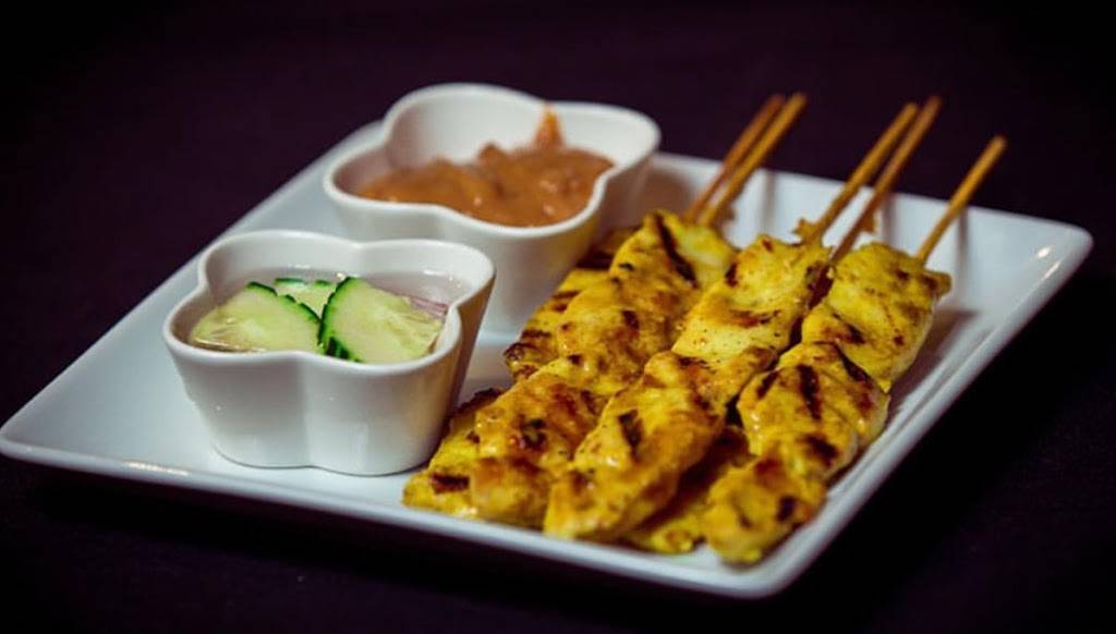 Ginger Thai Restaurant | restaurant | 6434 E Mockingbird Ln #111, Dallas, TX 75214, USA | 2148876175 OR +1 214-887-6175