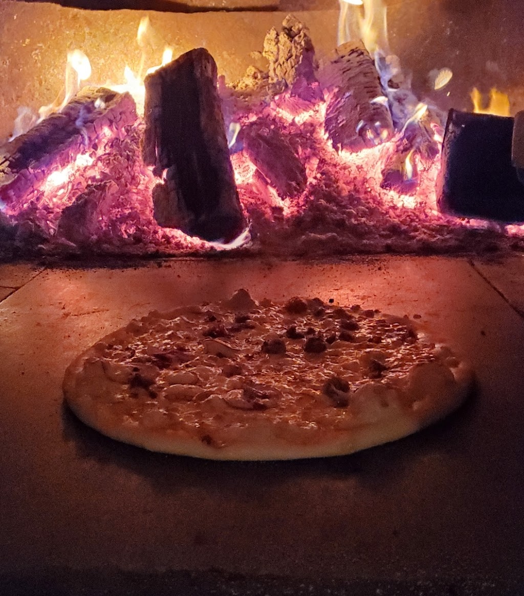 Mary Lous Killington | restaurant | 2841 Killington Rd, Killington, VT 05751, USA | 8024229885 OR +1 802-422-9885