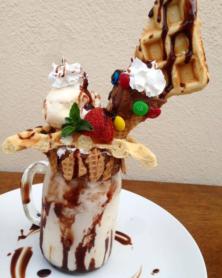 Hornos Pizza Restaurant | restaurant | Av. Ruiz, entre 18 y, Calle Ambar, Zona Centro, 22800 Ensenada, B.C., Mexico | 016461780101 OR +52 646 178 0101