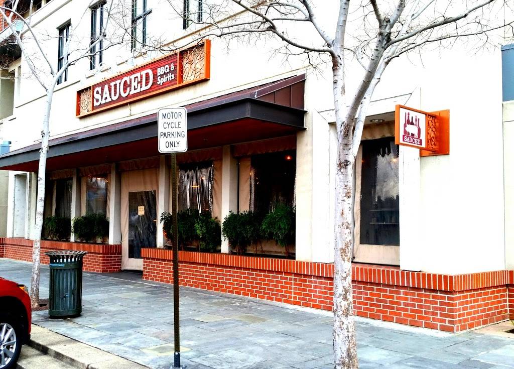 Sauced BBQ & Spirits | restaurant | 2300 First St #120, Livermore, CA 94550, USA | 9259611300 OR +1 925-961-1300