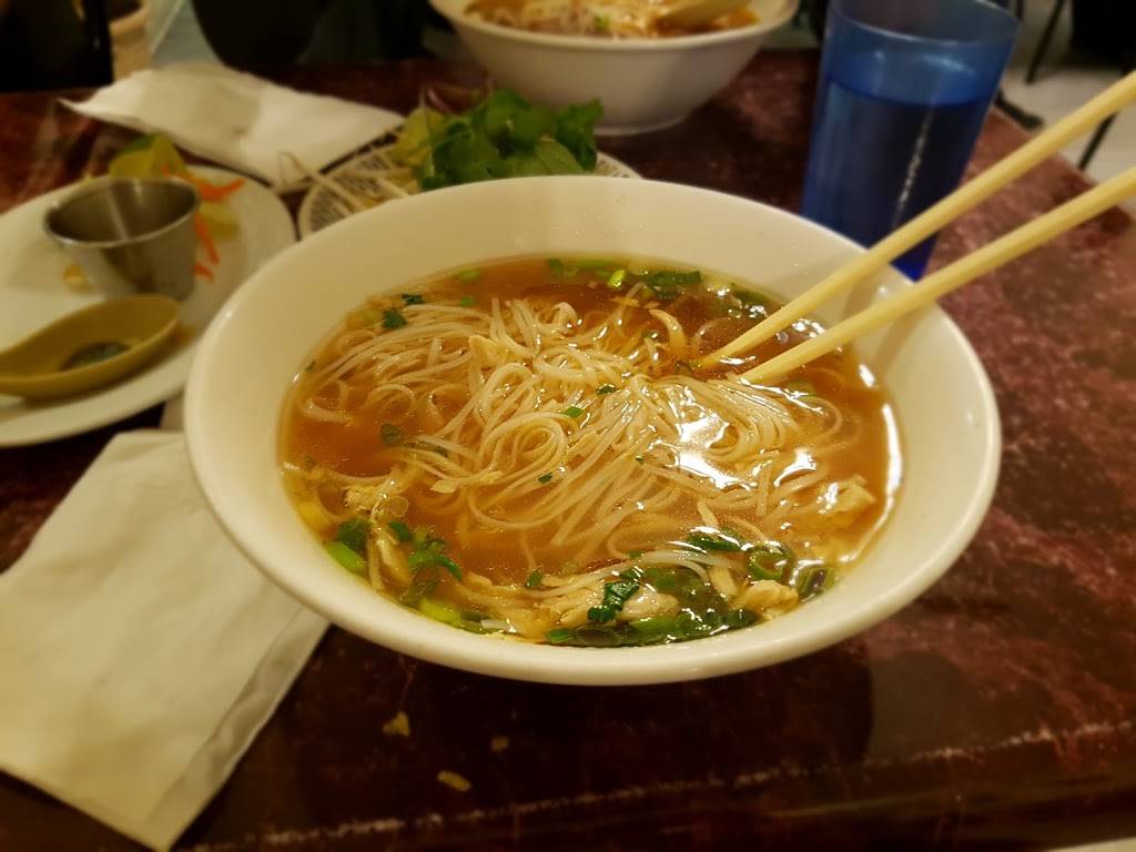 Nam Do Restaurant | restaurant | 7087 Rue Saint-Denis, Montréal, QC H2S 2S5, Canada | 5142788756 OR +1 514-278-8756