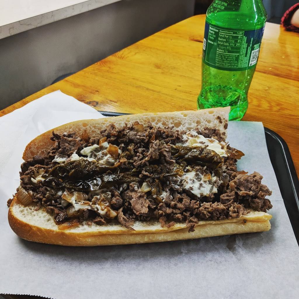 Annas Sandwich Shop | meal takeaway | 303 Sutton Ave, Folsom, PA 19033, USA | 6105349289 OR +1 610-534-9289