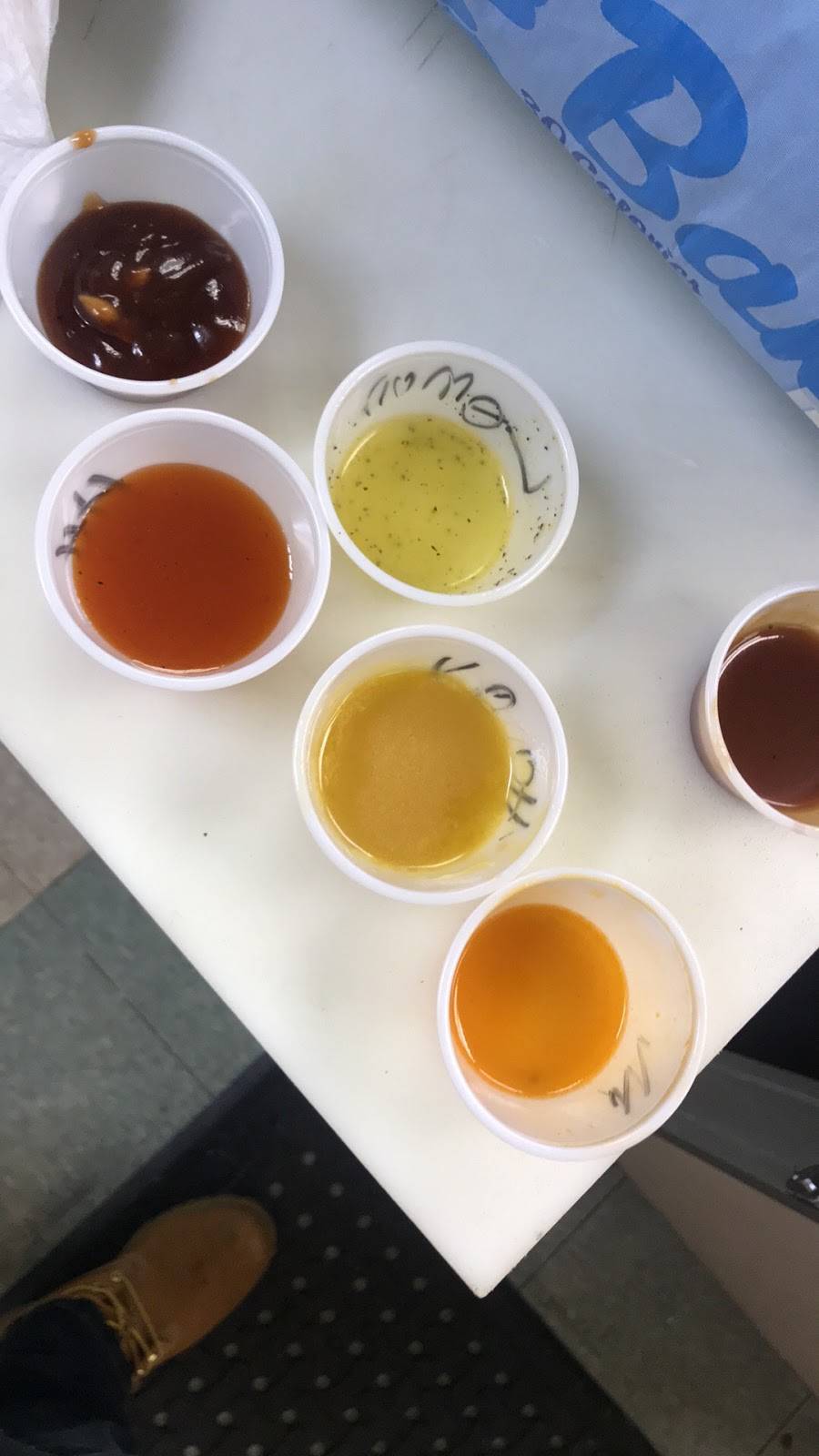 Trae’s Burgers•Chicken•Fish | restaurant | 1802 28th St SW, Wyoming, MI 49519, USA | 6166475942 OR +1 616-647-5942