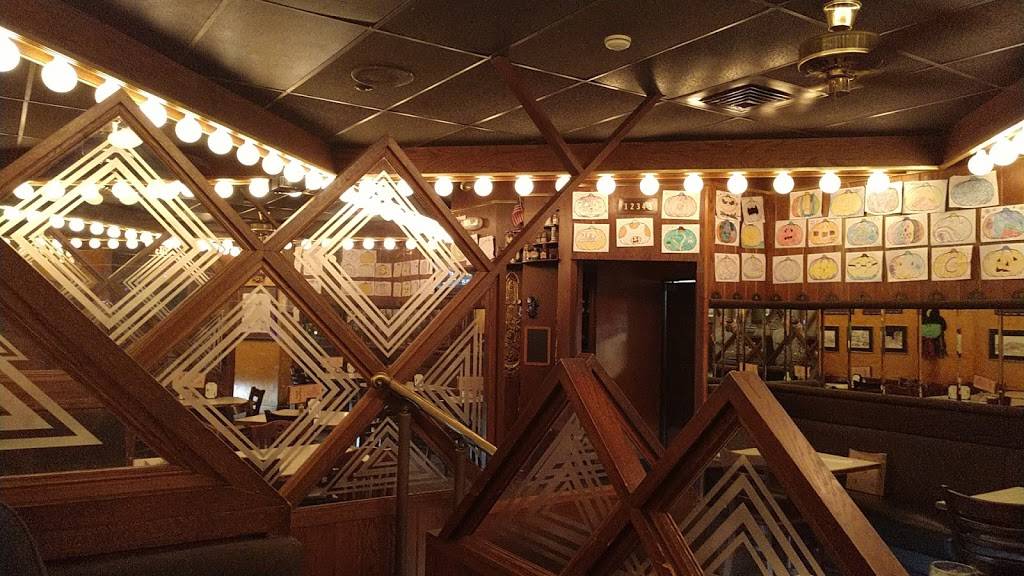 Papas Pizza Place | meal delivery | 8258 Janes Ave, Woodridge, IL 60517, USA | 6309850101 OR +1 630-985-0101