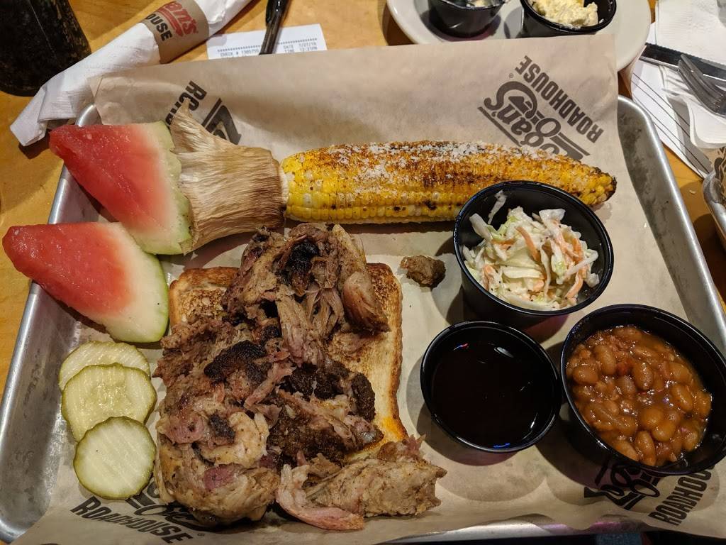 Logans Roadhouse | restaurant | 4201 S Medford Dr, Lufkin, TX 75901, USA | 9366320929 OR +1 936-632-0929