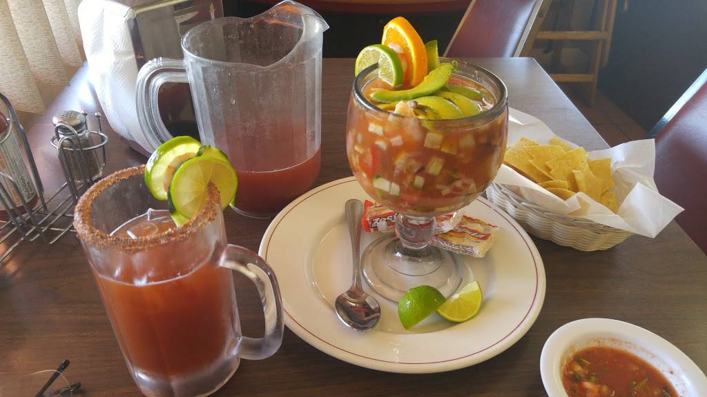 Jessies Mexican Seafood | restaurant | 400 N Azusa Ave, Azusa, CA 91702, USA | 6269699912 OR +1 626-969-9912