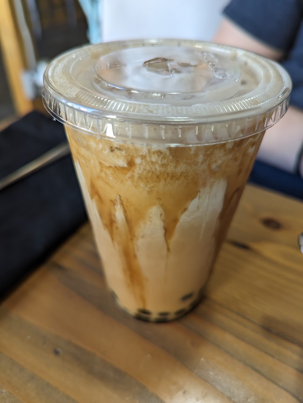 A.M. Eats & Tea Treats | restaurant | 117 S Broadway St, Siloam Springs, AR 72761, USA | 4793732318 OR +1 479-373-2318