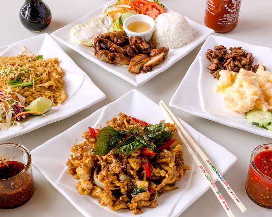 Fortune Noodle House | restaurant | 4004 NE 4th St #102, Renton, WA 98056, USA | 4252645459 OR +1 425-264-5459