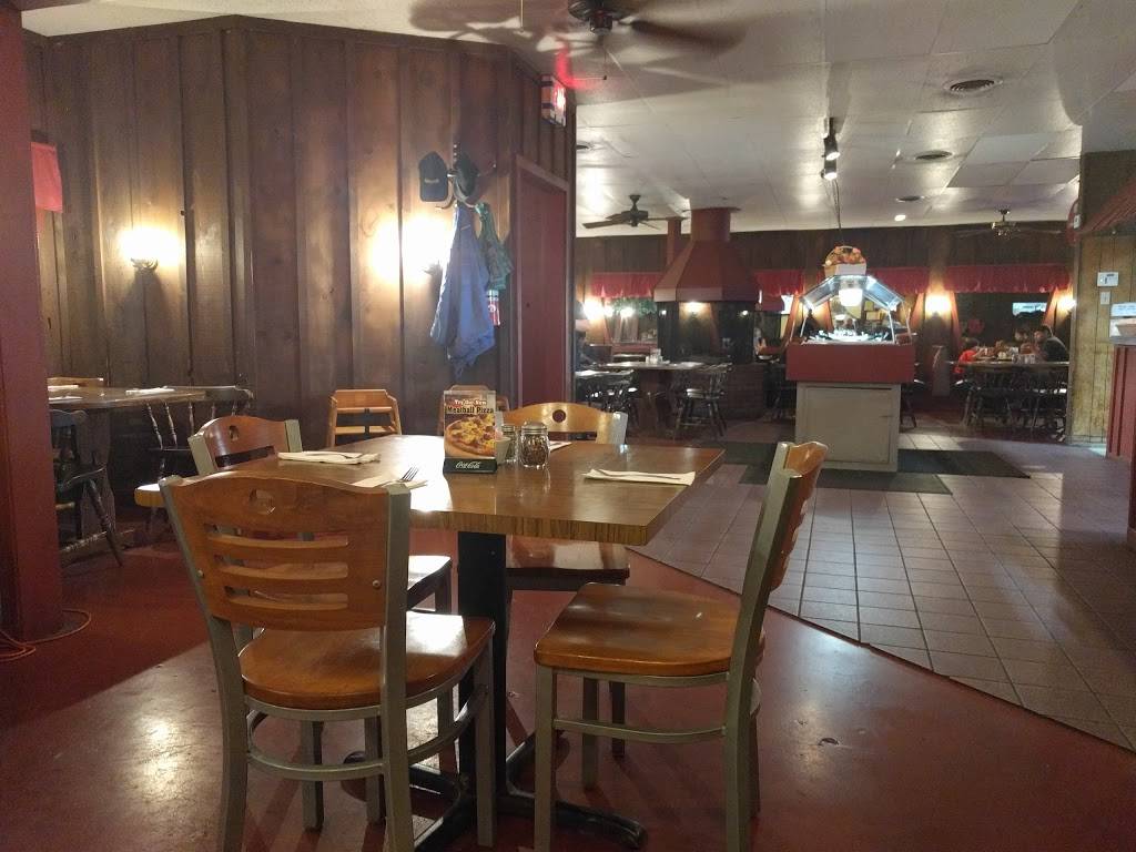 Jims Razorback Pizza | restaurant | 2620 West Martin Luther King Junior Boulevard, Fayetteville, AR 72701, USA | 4794432265 OR +1 479-443-2265