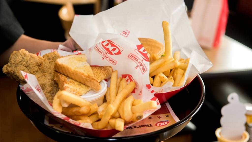 Dairy Queen | restaurant | 2034 W Stassney Ln, Austin, TX 78745, USA | 5124434730 OR +1 512-443-4730