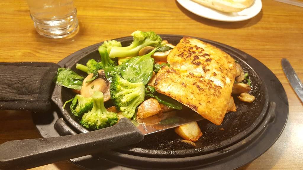 Dennys | restaurant | 581 South, NC-9, Black Mountain, NC 28711, USA | 8286690770 OR +1 828-669-0770