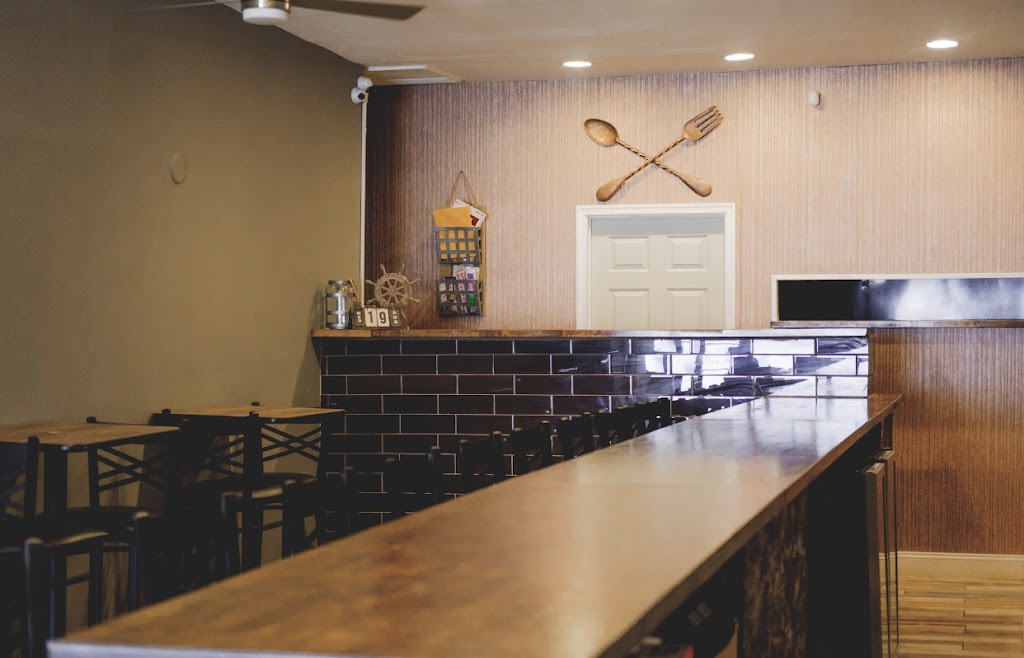 Rumors King Of The Sea | restaurant | 4938 N Broad St, Philadelphia, PA 19141, USA | 2156217383 OR +1 215-621-7383