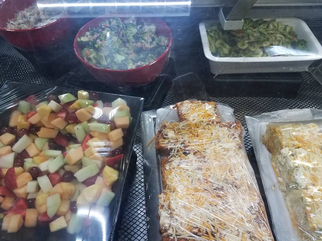 Cantwells Market & Deli | restaurant | 1533 State St, Santa Barbara, CA 93101, USA | 8059663902 OR +1 805-966-3902