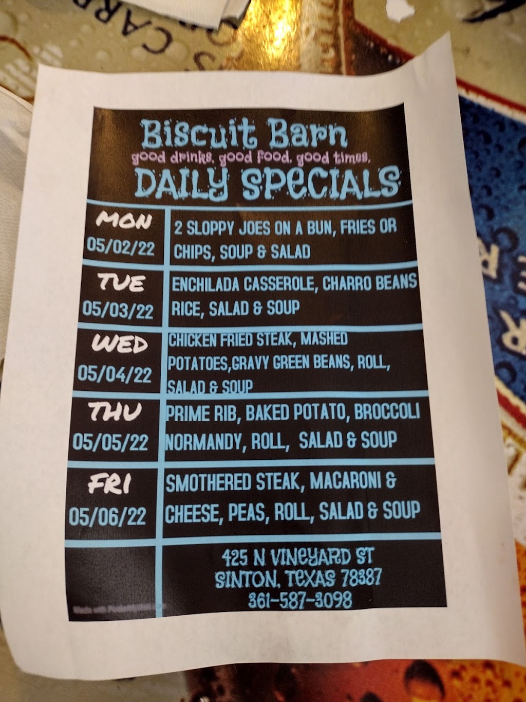 The Biscuit Barn | restaurant | 425 N Vineyard Ave St, Sinton, TX 78387, USA | 3615873098 OR +1 361-587-3098