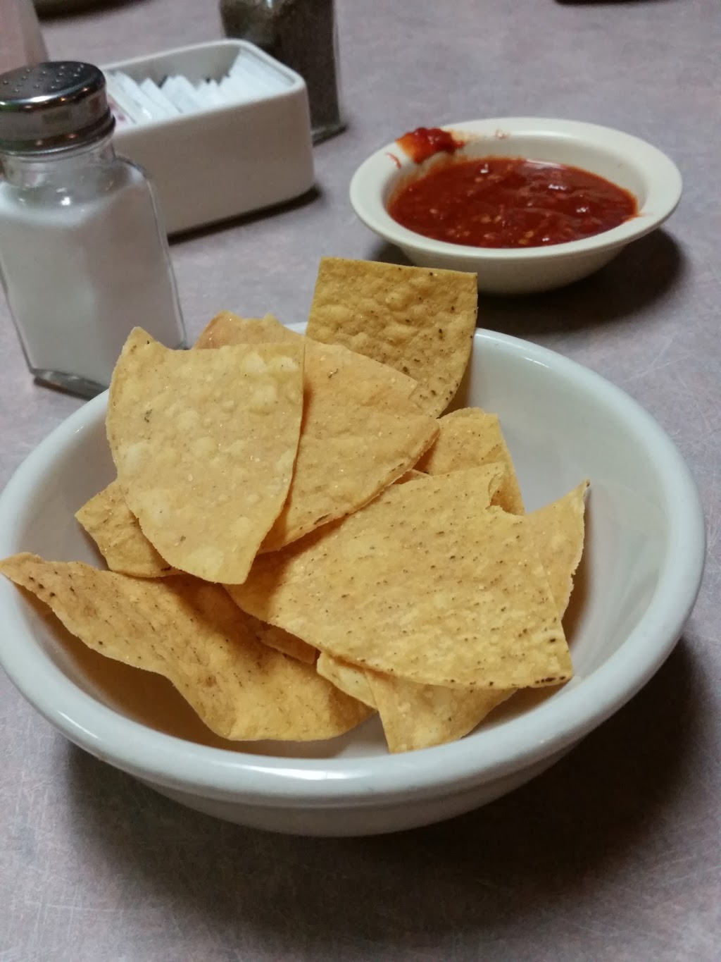 Navarretes | restaurant | 3124 US-75 BUS, Sioux City, IA 51105, USA | 7122779778 OR +1 712-277-9778