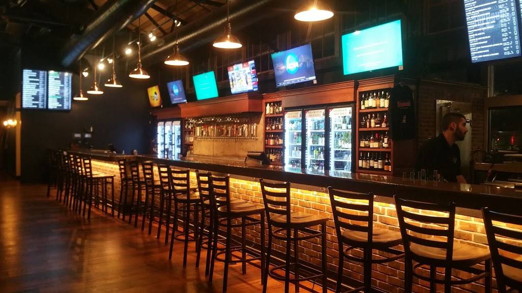 The Station Taphouse | restaurant | 194 W Ashland St, Doylestown, PA 18901, USA | 2153481663 OR +1 215-348-1663