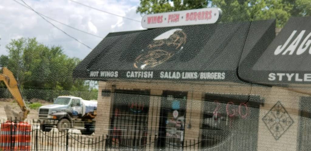 Phat Matts Hot Wings | restaurant | 7557 TX-342, Dallas, TX 75241, USA | 9722249464 OR +1 972-224-9464