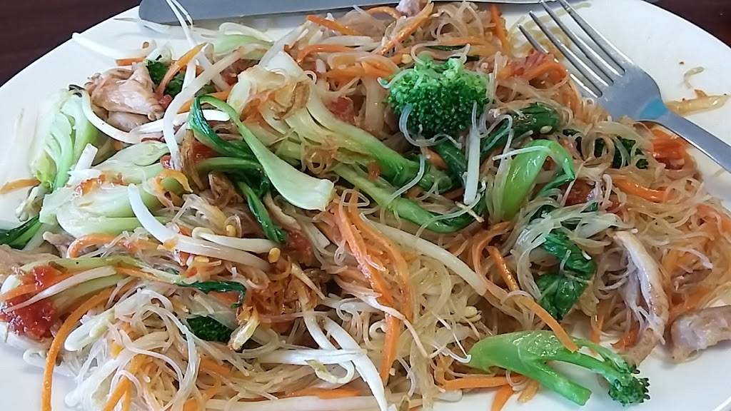 Tutas Teriyaki | restaurant | 1212 S Tyler Rd # 100, Wichita, KS 67209, USA | 3167299003 OR +1 316-729-9003