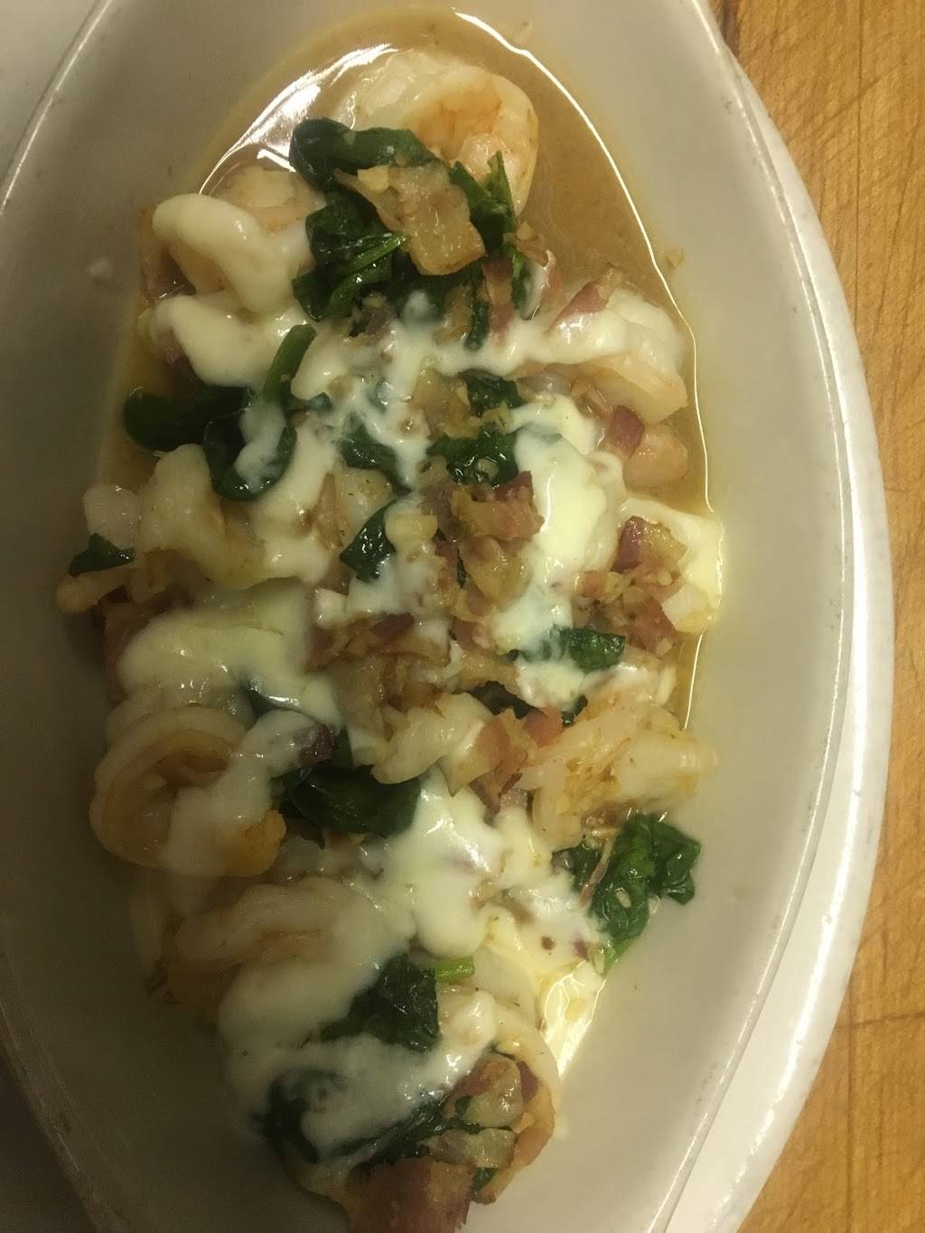 Shennanigans | restaurant | 228 Hawkins Ave, Lake Ronkonkoma, NY 11779, USA | 6314679724 OR +1 631-467-9724