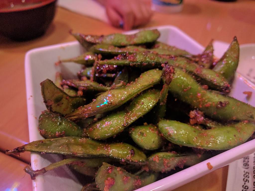 Gogo Sushi | restaurant | 2269 E Colorado Blvd, Pasadena, CA 91107, USA | 6265859990 OR +1 626-585-9990