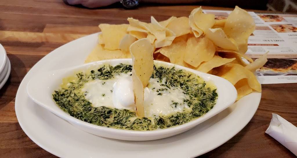 Cheddars Scratch Kitchen | restaurant | 2520 Interstate 45 N, Conroe, TX 77303, USA | 9362868222 OR +1 936-286-8222