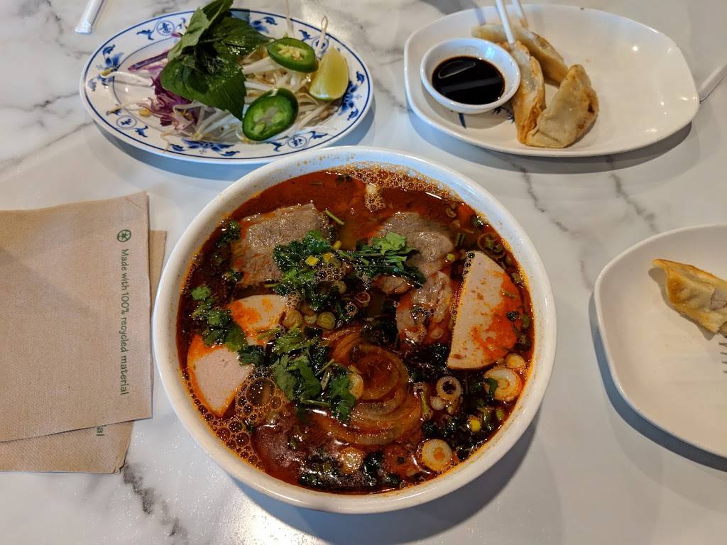 I love pho | restaurant | 2020 8th St, Coralville, IA 52241, USA | 3193591767 OR +1 319-359-1767