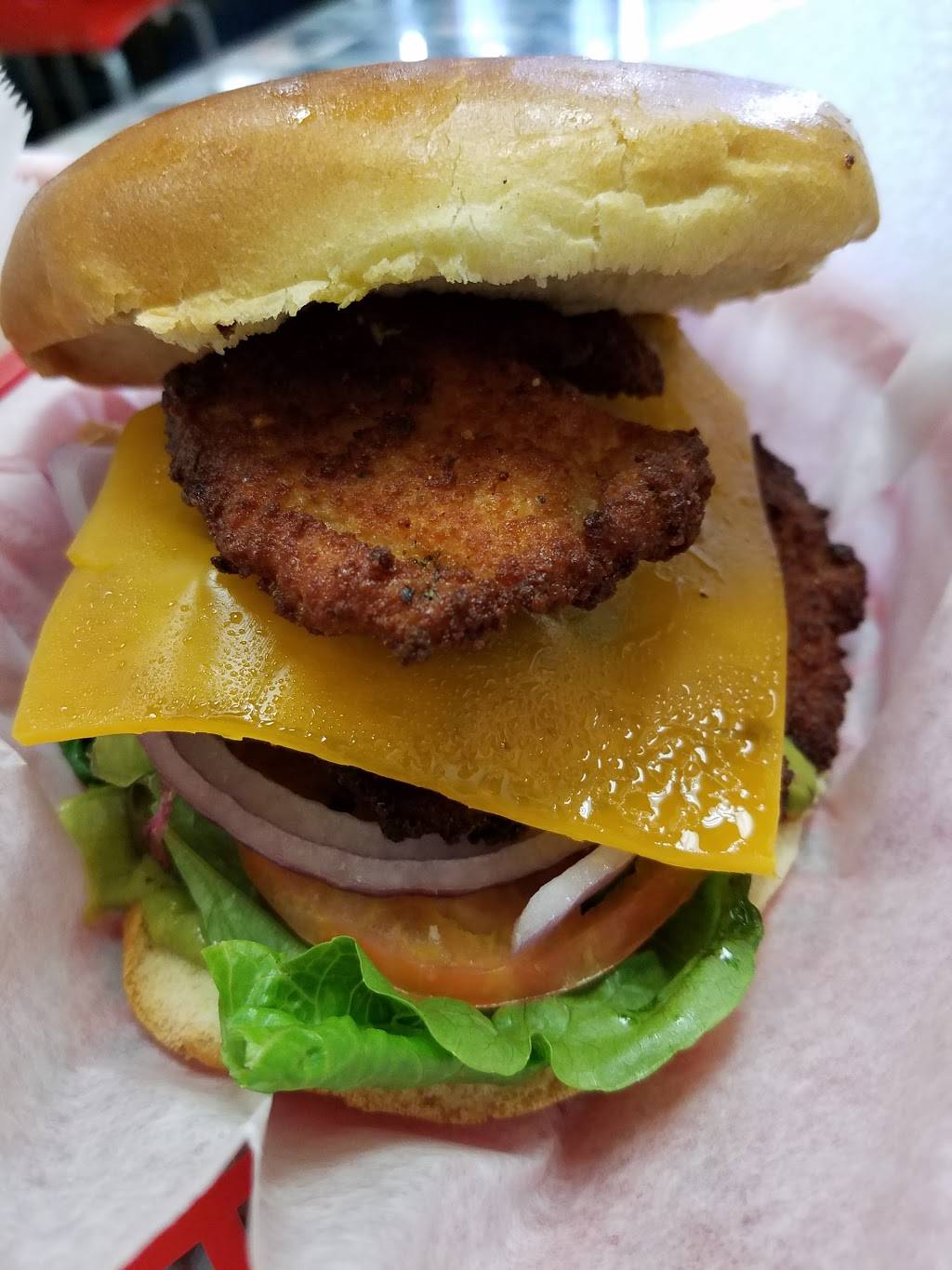 Action Burger | restaurant | 292 Graham Ave, Brooklyn, NY 11211, USA | 7185994376 OR +1 718-599-4376