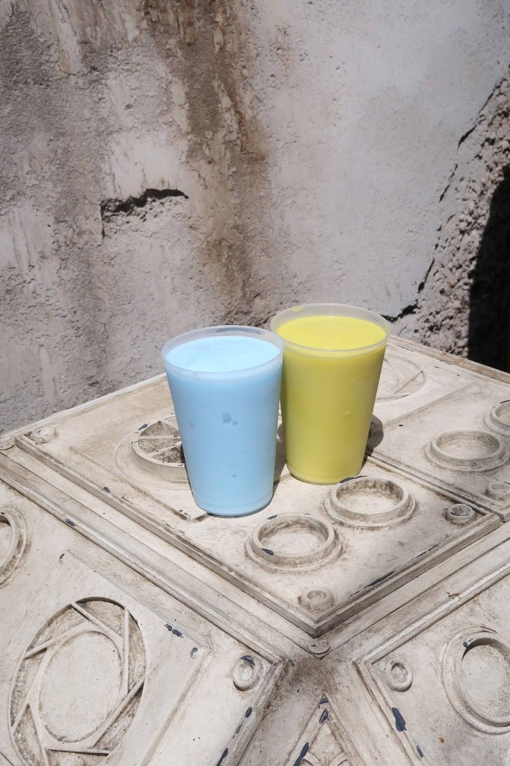 Milk Stand | restaurant | 351 S Studio Dr N, Lake Buena Vista, FL 32830, USA | 4079395277 OR +1 407-939-5277