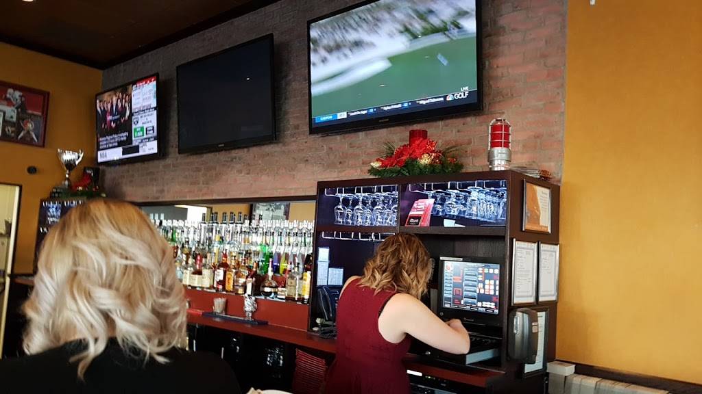 St. Louis Bar & Grill | restaurant | 1911 Lansdowne St W, Peterborough, ON K9K 0C9, Canada | 7057401135 OR +1 705-740-1135