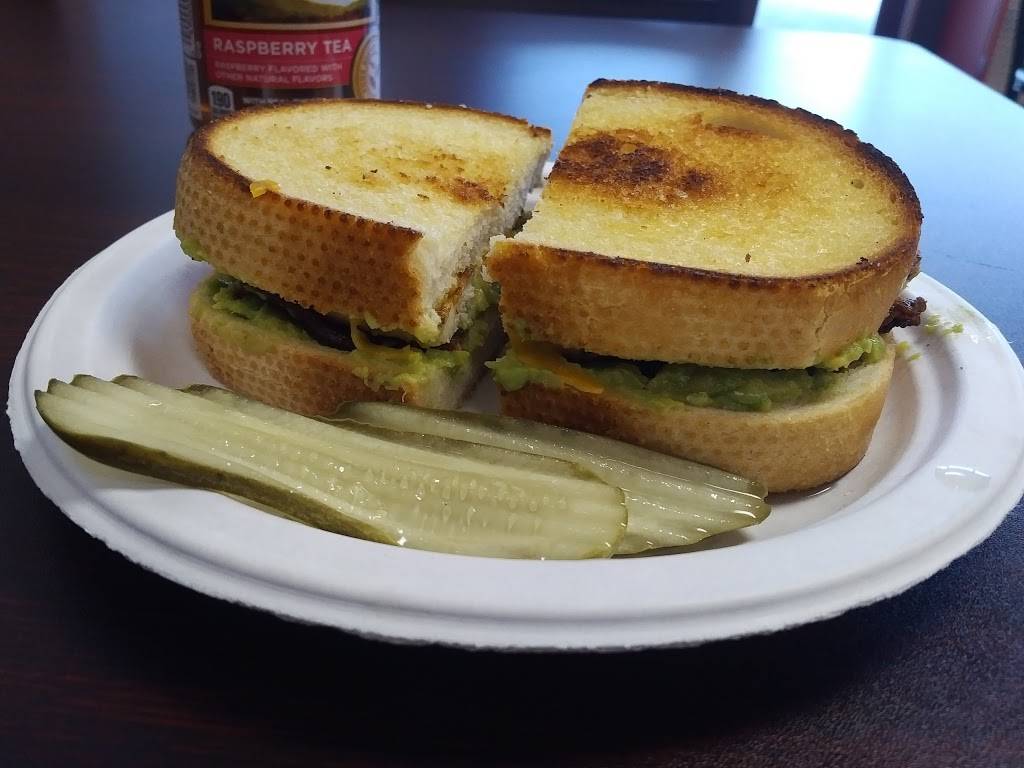 La Promesa | restaurant | 20921 Davenport Dr #112, Sterling, VA 20165, USA | 5713752994 OR +1 571-375-2994