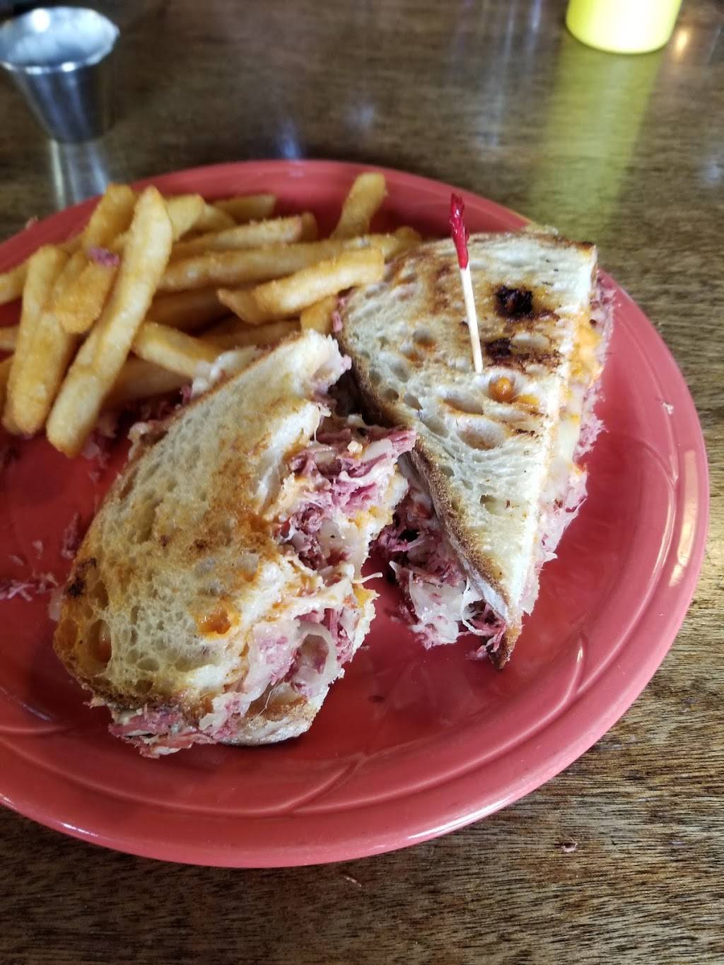 Big River Grill | restaurant | 192 2nd St, Stevenson, WA 98648, USA | 5094274888 OR +1 509-427-4888