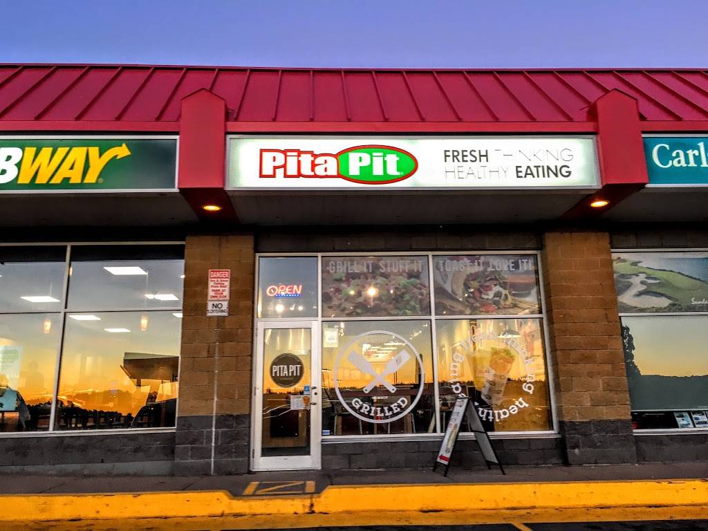 Pita Pit | restaurant | 295 Wellington St, Bracebridge, ON P1L 1P3, Canada | 7056457482 OR +1 705-645-7482