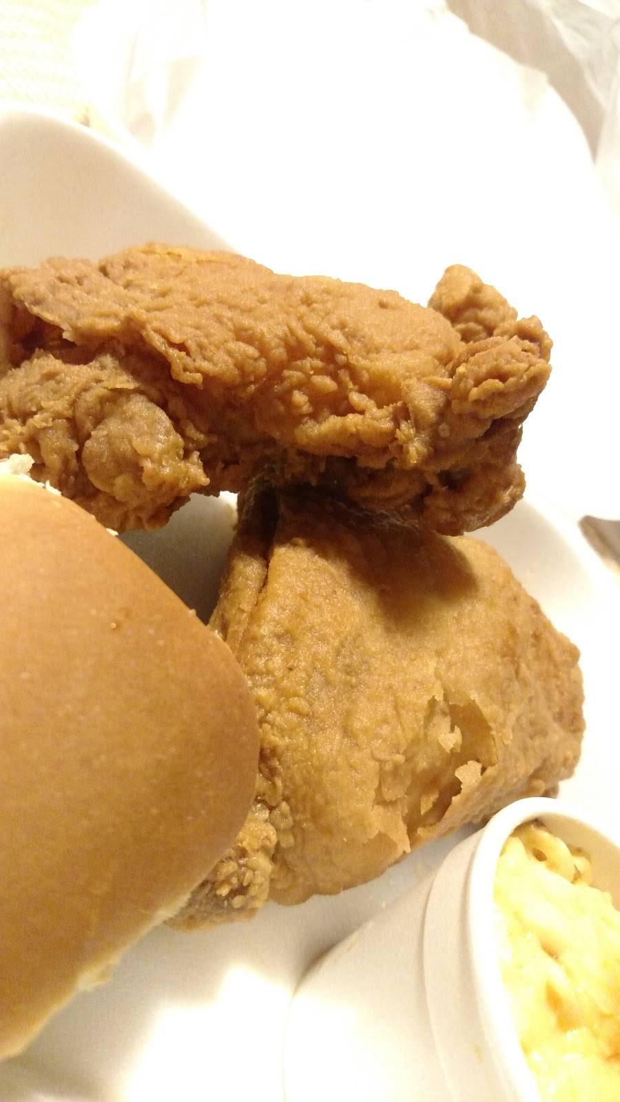 Indis Fast Food Restaurant | restaurant | 3353 Fern Valley Rd, Louisville, KY 40213, USA | 5029697993 OR +1 502-969-7993