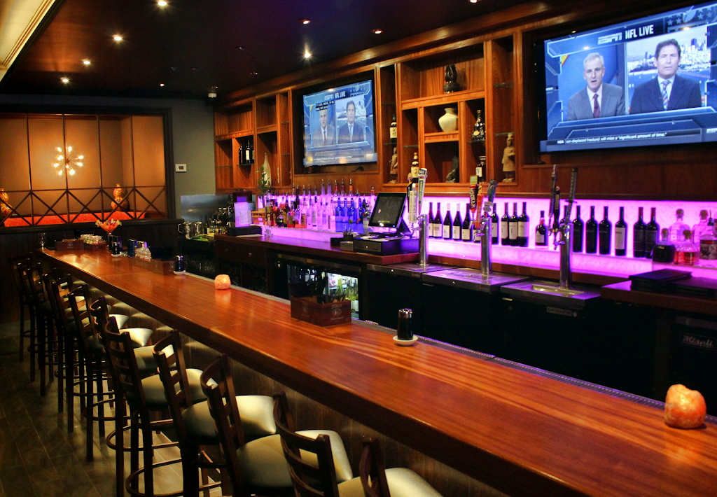 Yougu Hibachi & Sushi Lounge | restaurant | 195 Highland Ave, Cheshire, CT 06410, USA | 2034399100 OR +1 203-439-9100