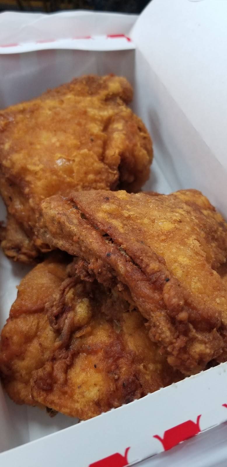 Crown Chicken & Grill | restaurant | 7275 Rising Sun Ave, Philadelphia, PA 19111, USA | 2157220706 OR +1 215-722-0706