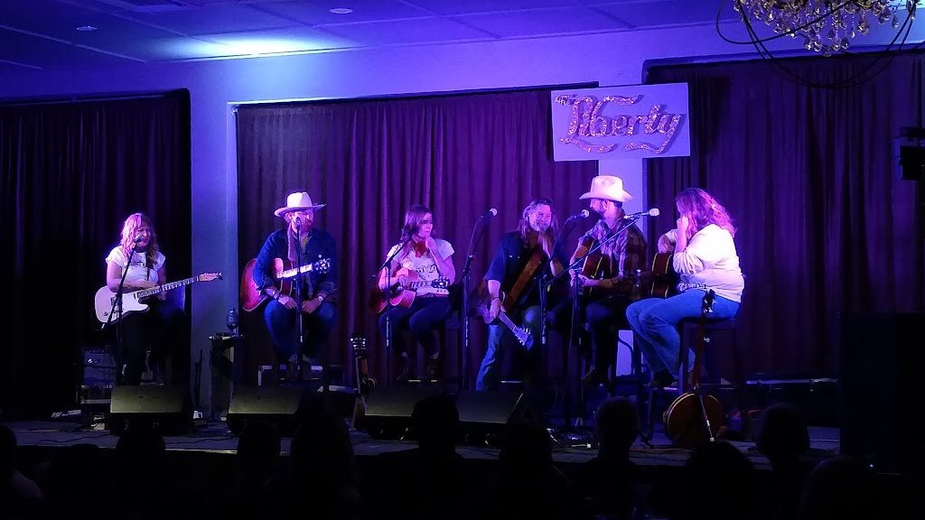 The Liberty, Inc | restaurant | 312 N Virginia Ave, Roswell, NM 88201, USA | 5756272121 OR +1 575-627-2121