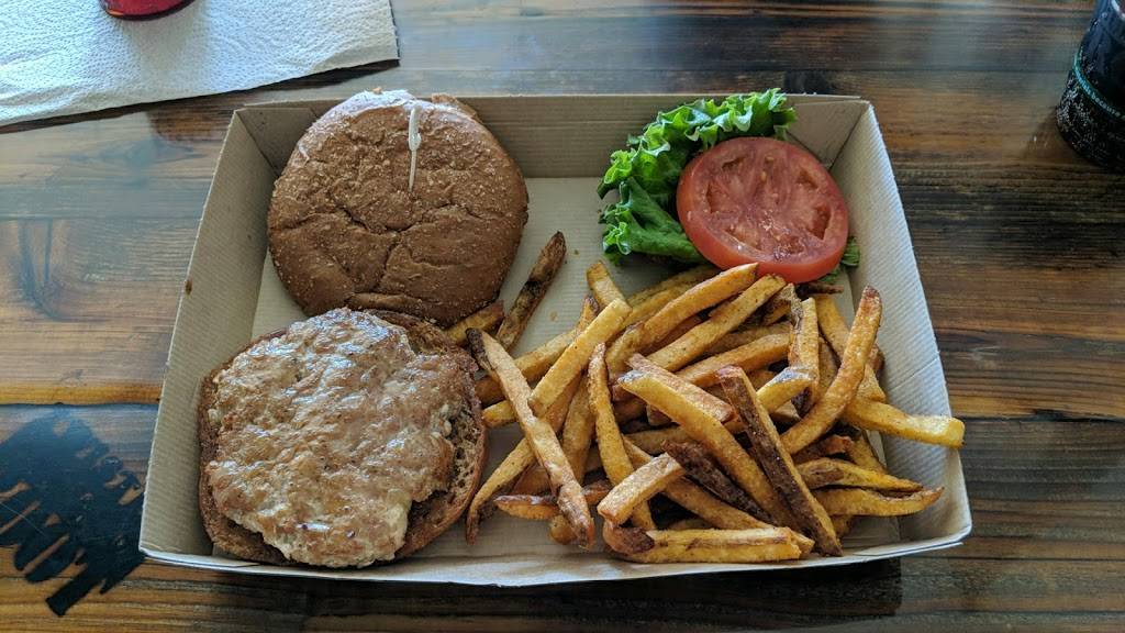 Twisted Root Burger Company | restaurant | 1111 S Main St #100, Carrollton, TX 75006, USA | 2144498498 OR +1 214-449-8498