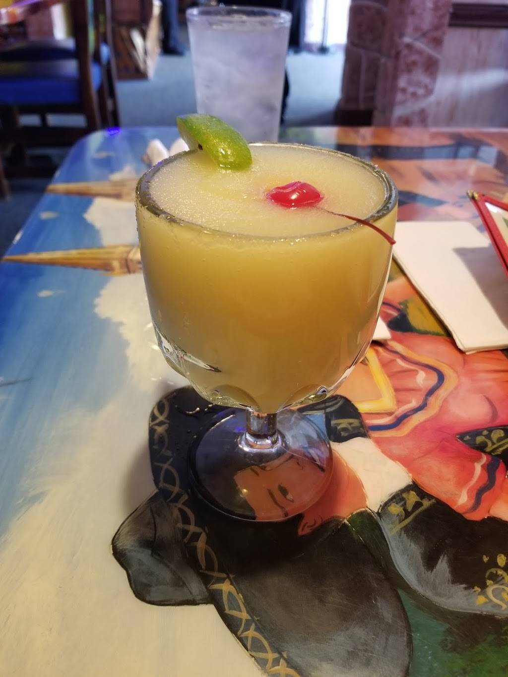 La Fiesta | restaurant | 4420 E 10th St #126, Greenville, NC 27858, USA | 2523212435 OR +1 252-321-2435