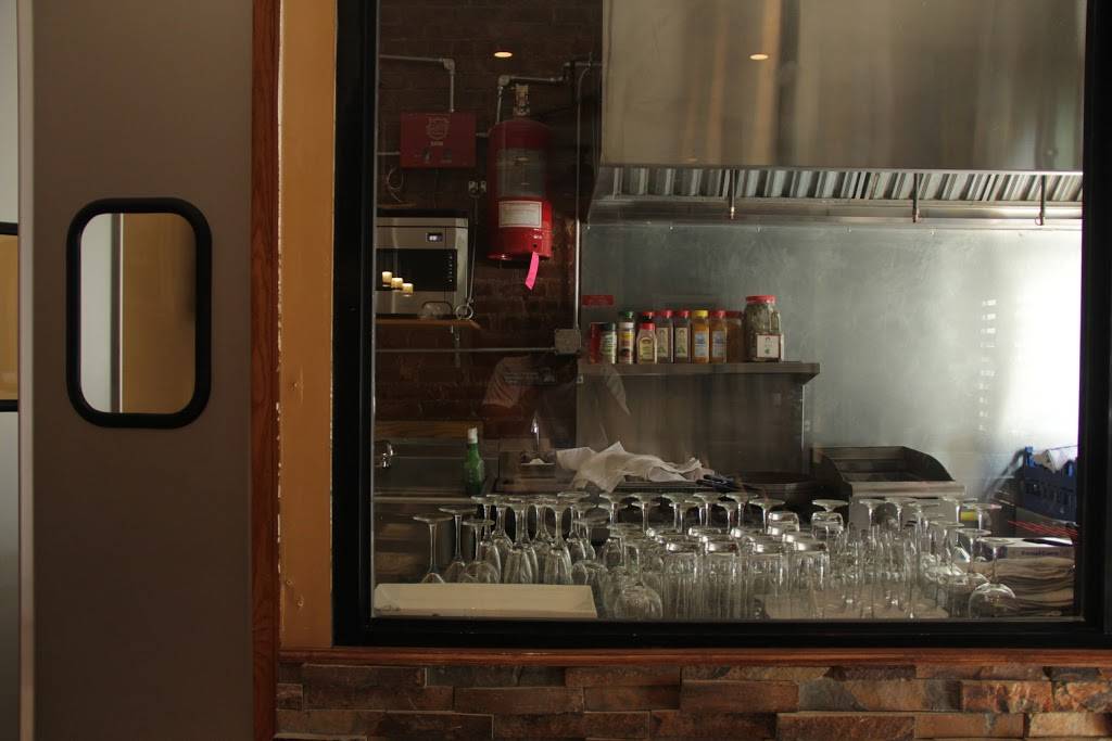 Blue Mountain Heights | restaurant | 499 W 158th St, New York, NY 10032, USA | 6469985905 OR +1 646-998-5905