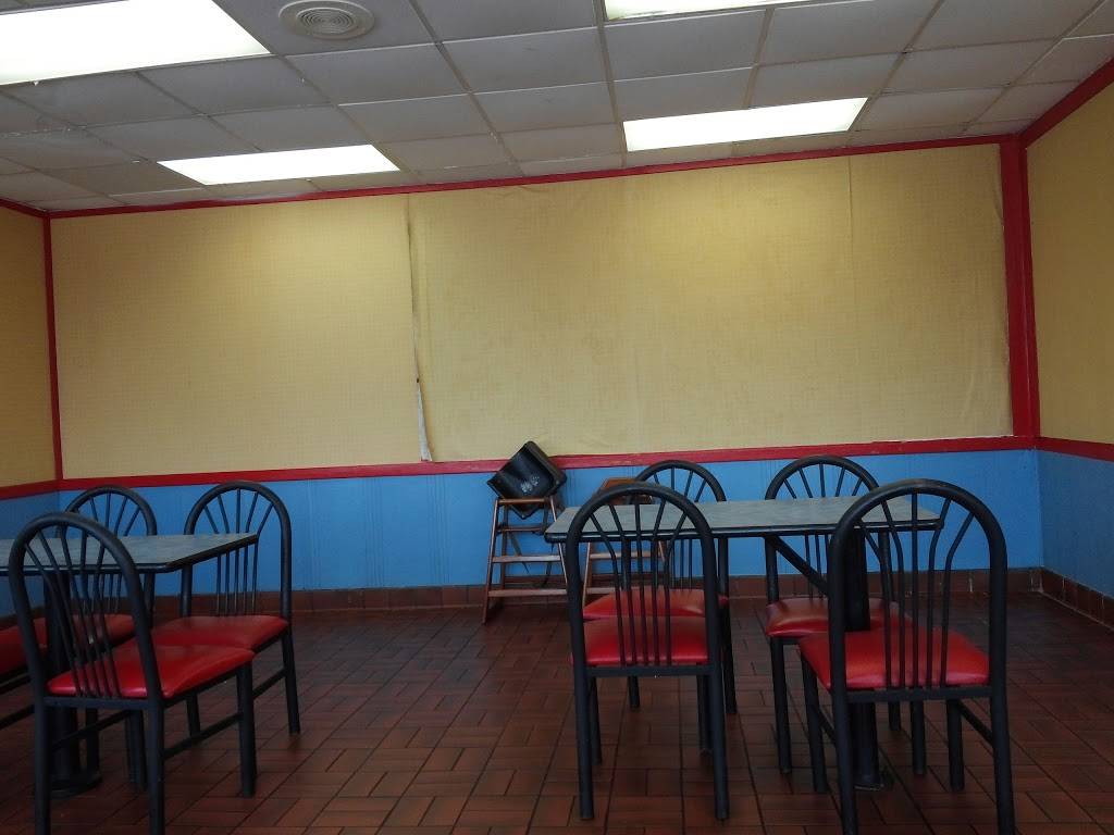 Churchs Chicken | restaurant | 2400 N Richmond Rd, Wharton, TX 77488, USA | 9795325150 OR +1 979-532-5150