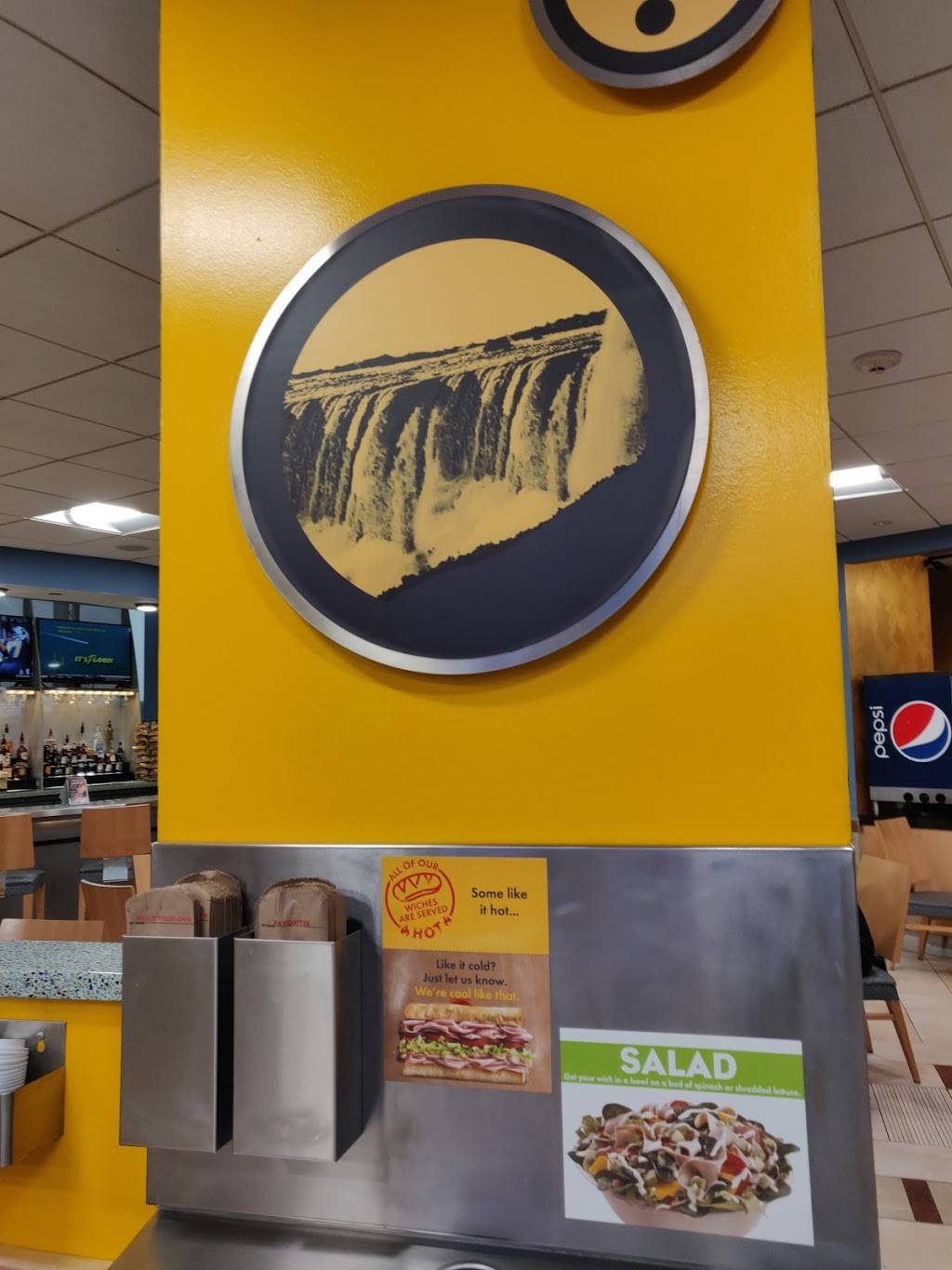 Which Wich Superior Sandwiches | restaurant | 4200 Genesee St, Cheektowaga, NY 14225, USA | 7166330382 OR +1 716-633-0382