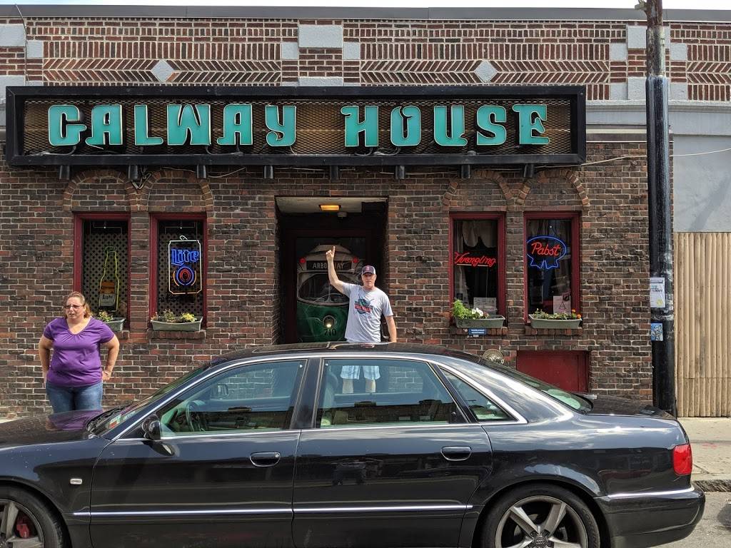 Galway House | restaurant | 710 Centre St, Jamaica Plain, MA 02130, USA | 6175249677 OR +1 617-524-9677