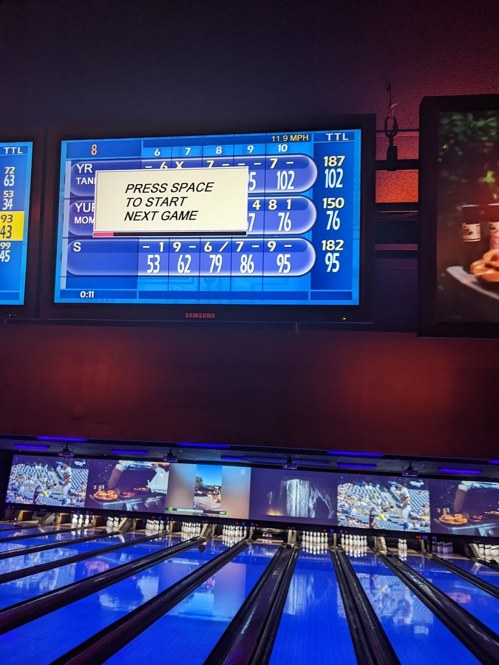 Bowlero Upland | restaurant | 451 W Foothill Blvd, Upland, CA 91786, USA | 9099467006 OR +1 909-946-7006