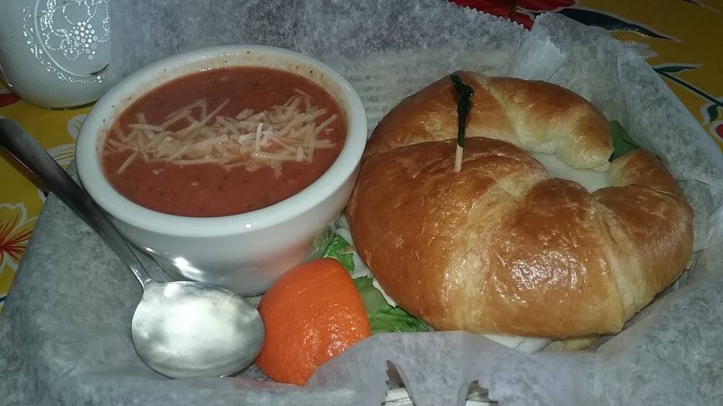 Cranberries | restaurant | 1904 Knob Creek Rd #5, Johnson City, TN 37604, USA | 4232828765 OR +1 423-282-8765