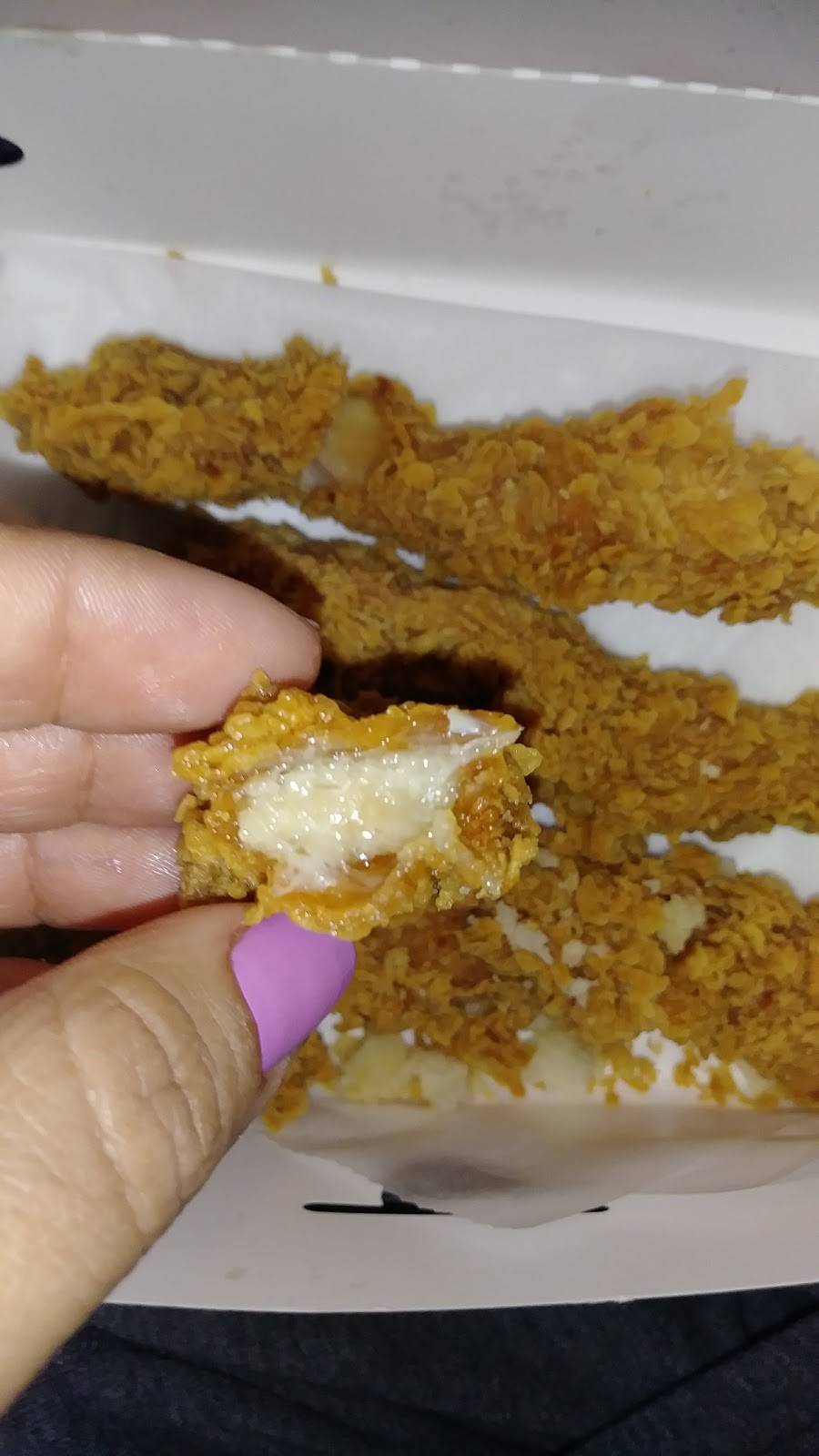 Churchs Chicken | restaurant | 728 N. Gallaway Avenue, Mesquite, TX 75149, USA | 9722909044 OR +1 972-290-9044